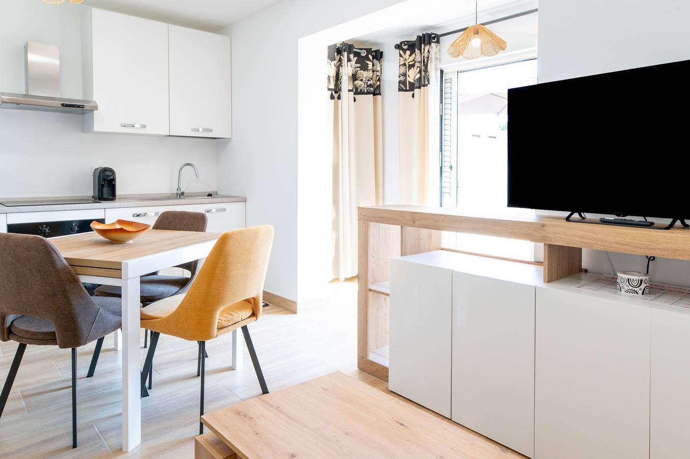 Appartamento intero, Appartamento 'La Dolce Vita 3' con Vista Mare, Wi-Fi e Aria Condizionata in Borgo (Corsica), Bastia e dintorni