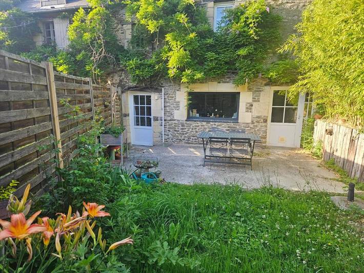 Location de vacances pour 3 personnes, avec jardin et terrasse dans Croisilles