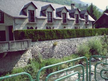 Gîte pour 5 personnes, avec jardin, adapté aux familles à Esquièze-Sère