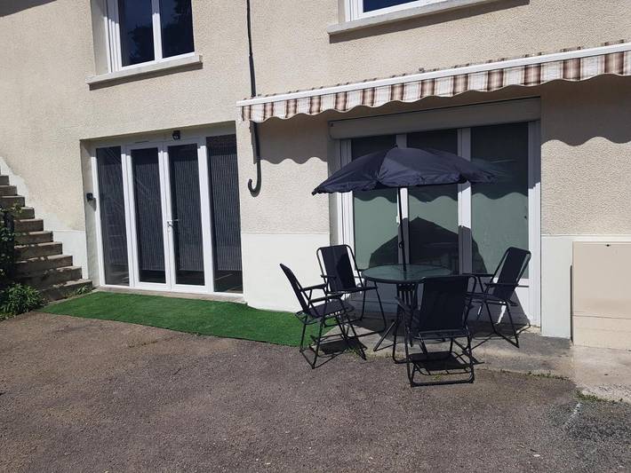 Gîte pour 5 personnes, avec jardin dans Beaune-les-Mines