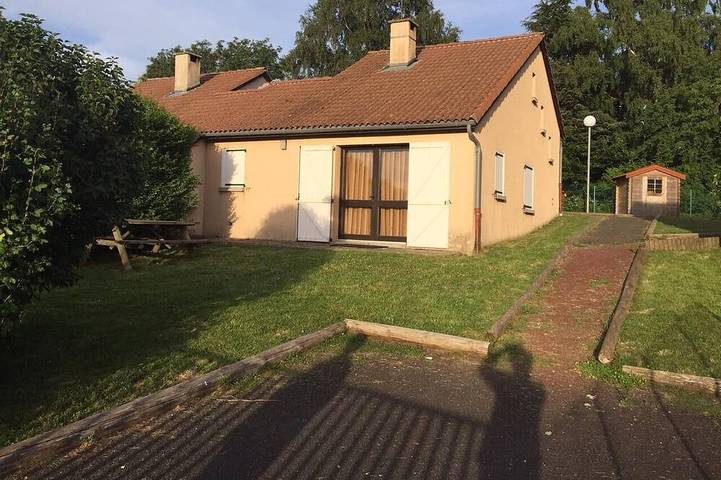 Chalet pour 6 personnes, avec Terrasse et Jardin