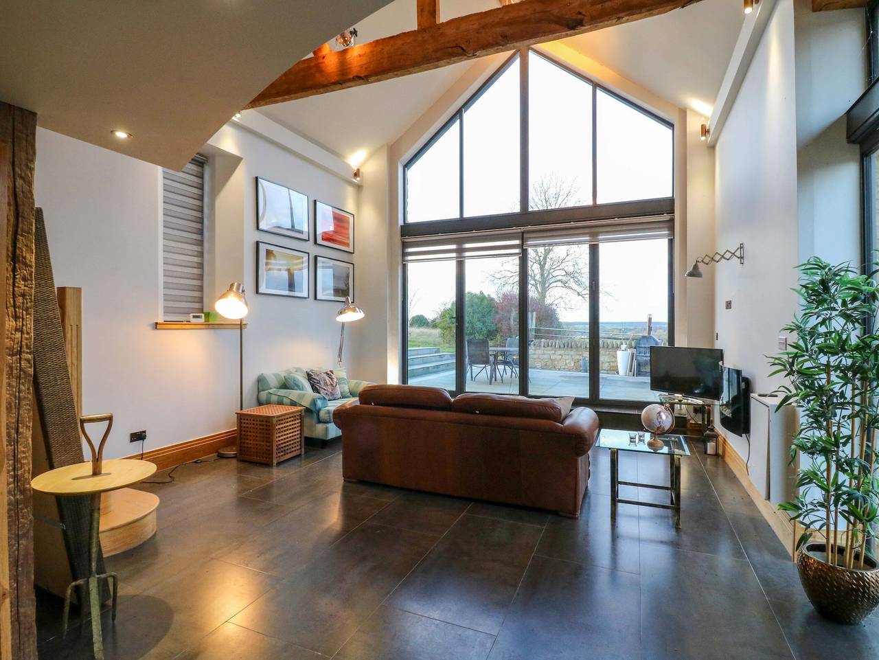 The Lodge @ Lodge Farm in Bedford