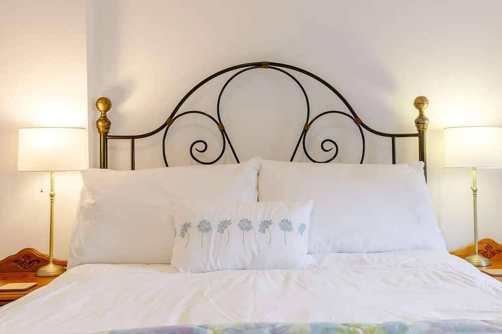 2 Bed in Bakewell in Ashford in the Water, Derbyshire