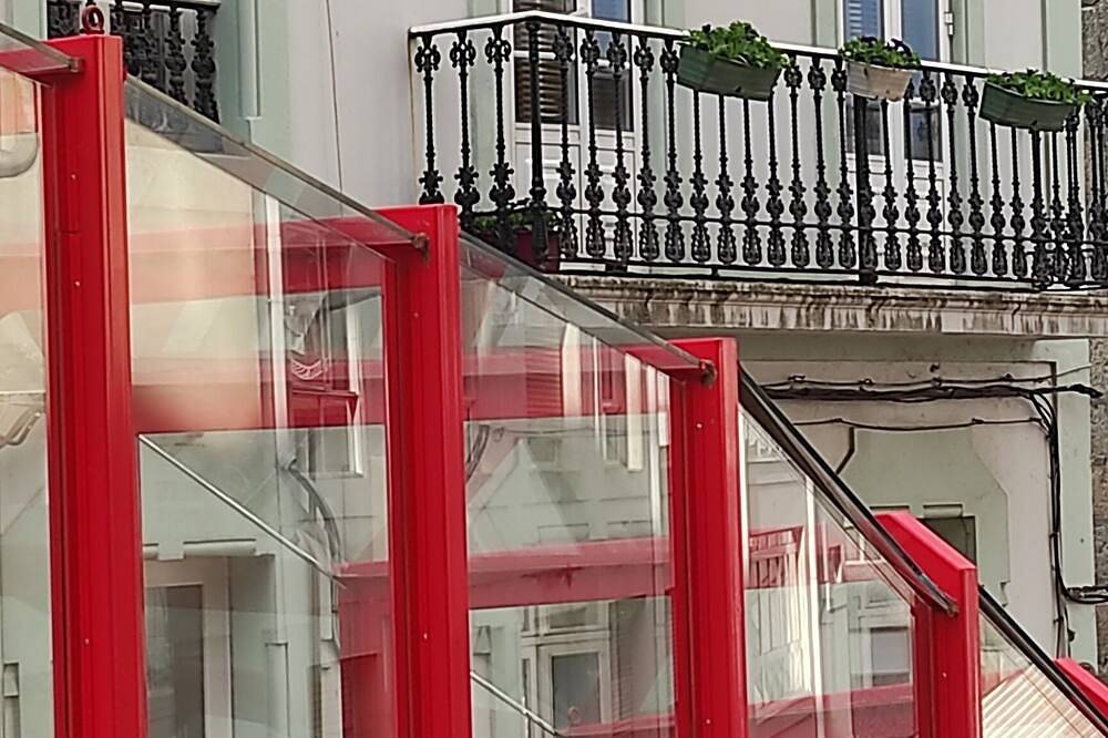 Entire apartment, Beautiful Apartment Casco Vello in Vigo in Vigo, Rías Baixas