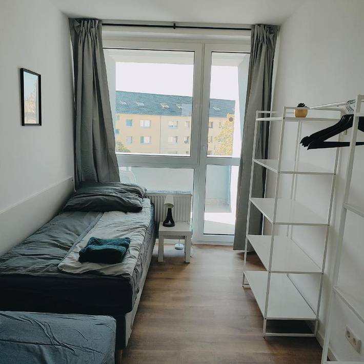 Ferienwohnung für 7 Personen, mit Balkon in Langenfeld (Rheinland) - 3