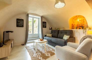 Gîte pour 4 personnes, avec jacuzzi ainsi que terrasse et jardin en Provence-Alpes-Côte d'Azur