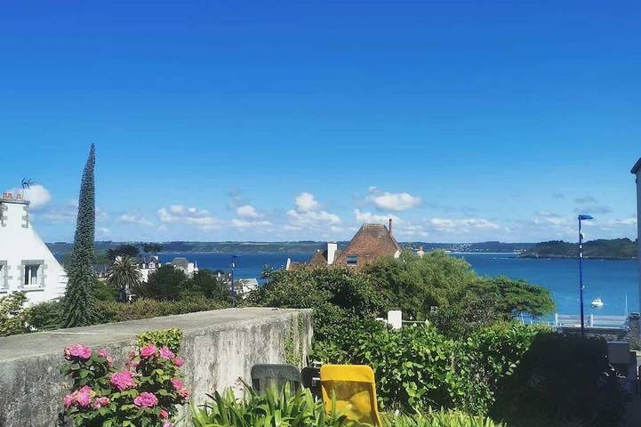 Maison de vacances pour 4 personnes, avec Jardin à Locquirec