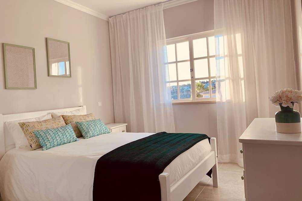Entire apartment, Beautiful Apartment Sea view in Albufeira, Faro District