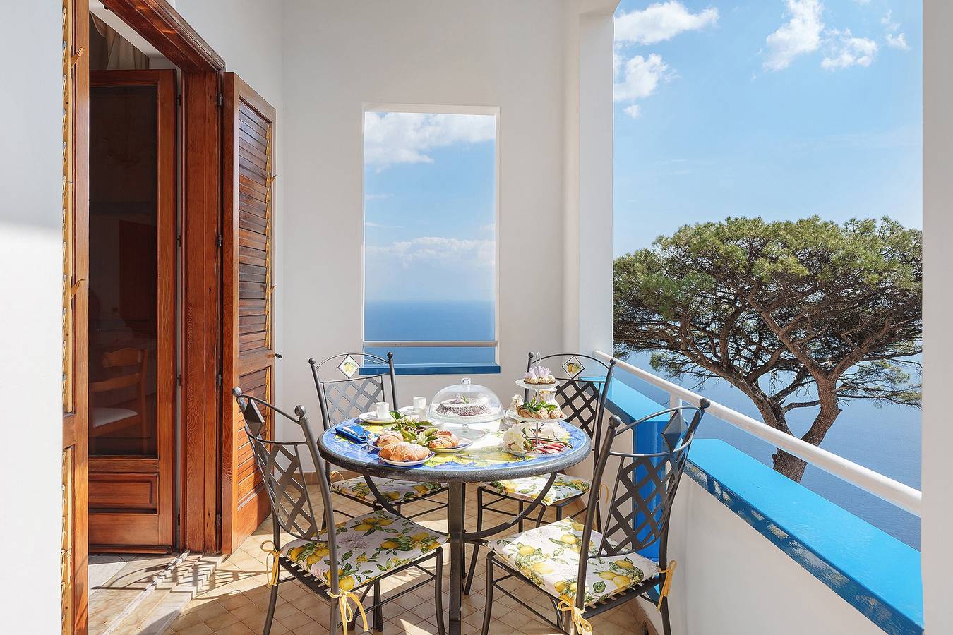 Ganze Wohnung, Da Nonno Aurelio mit Meerblick, Wlan und Klimaanlage in Furore, Amalfiküste