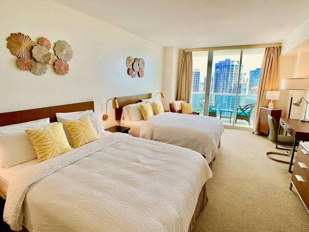 Loft for 4 Guests in Coconut Grove, Biscayne National Park