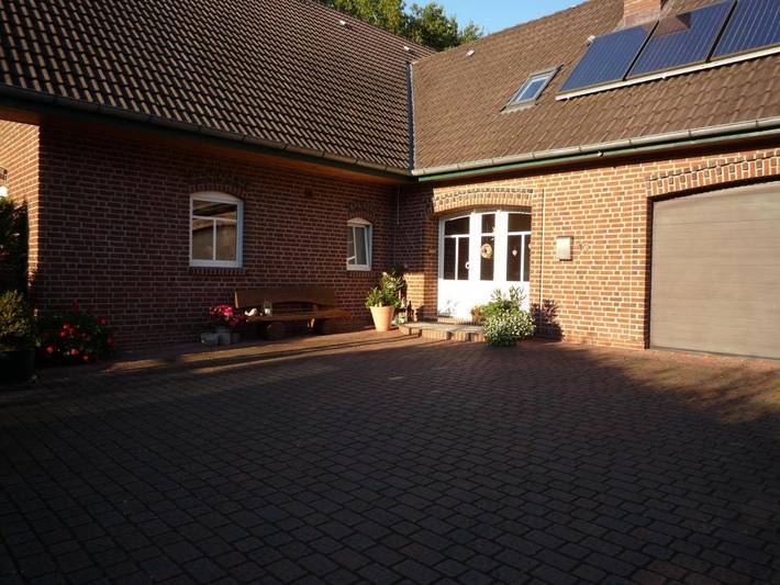 Ferienwohnung für 4 Personen, mit Terrasse und Garten in Filsum