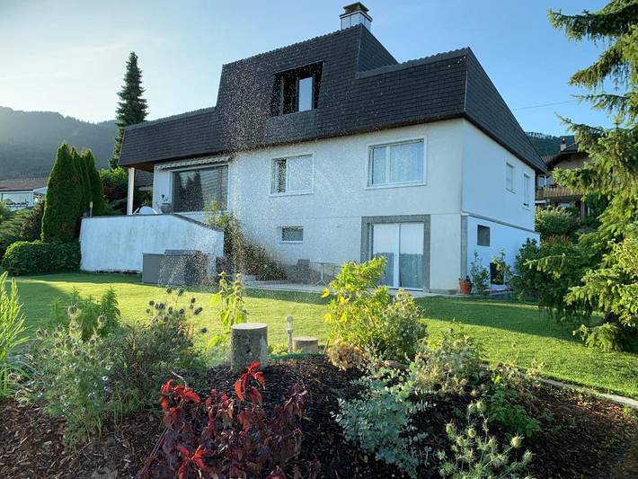 Villa für 12 Personen, mit Balkon und Terrasse sowie Garten und Pool