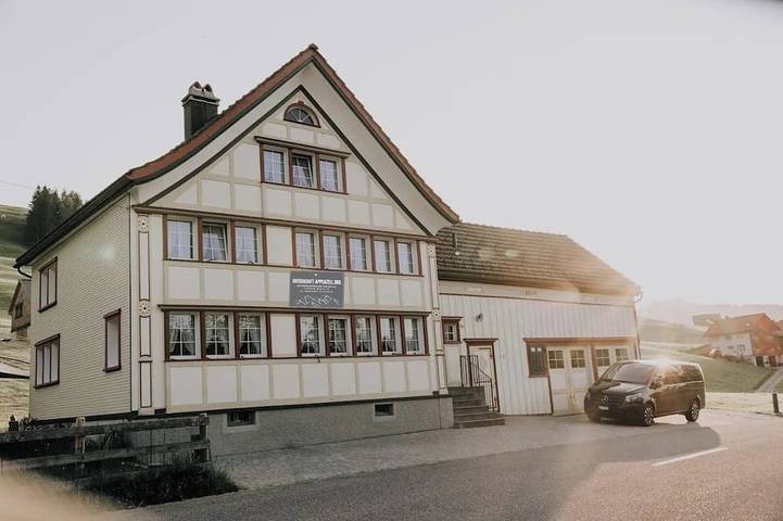 Ferienhaus für 12 Personen, mit Garten