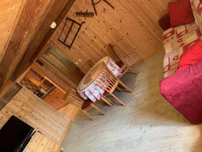 Gîte pour 4 personnes, avec jardin, animaux acceptés à Les Gras - 2