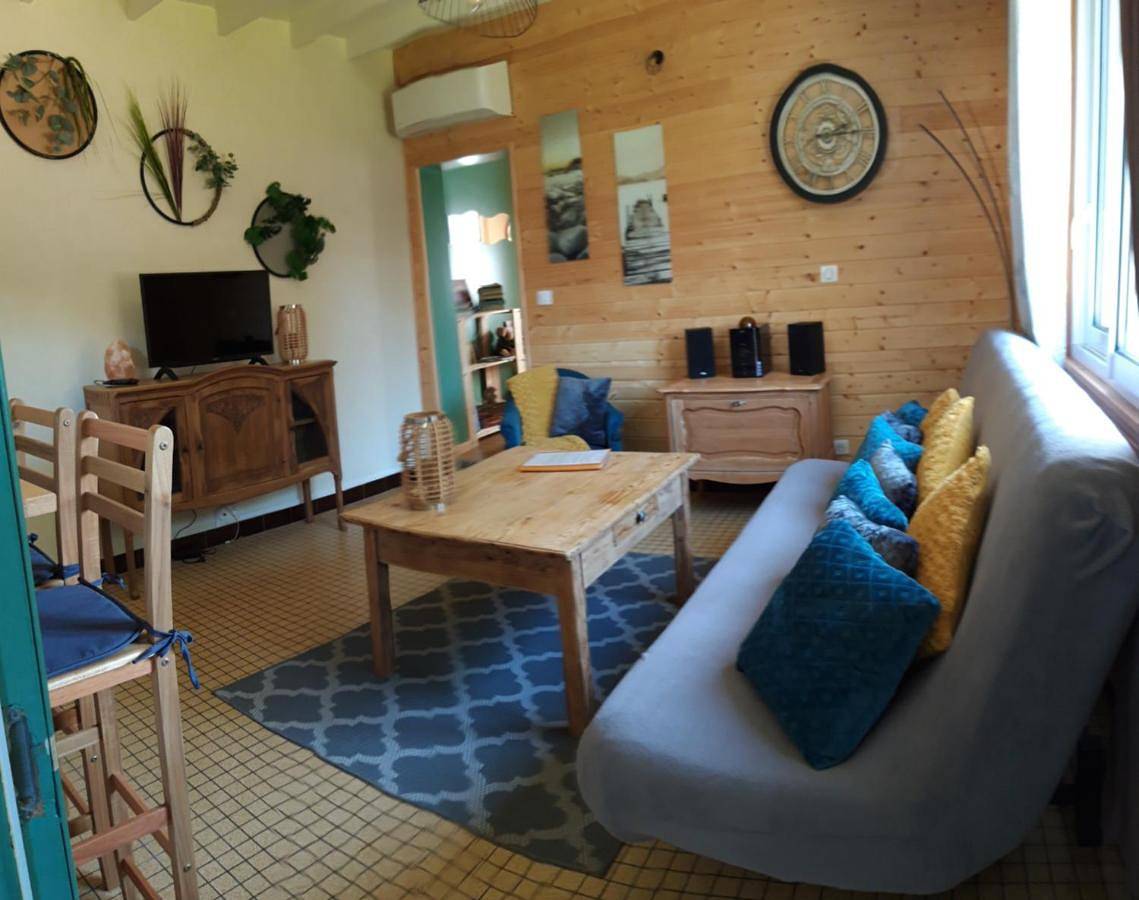 Appartement entier, Le Cocon des Oiseaux in Lamonzie-Saint-Martin, Périgord Pourpre