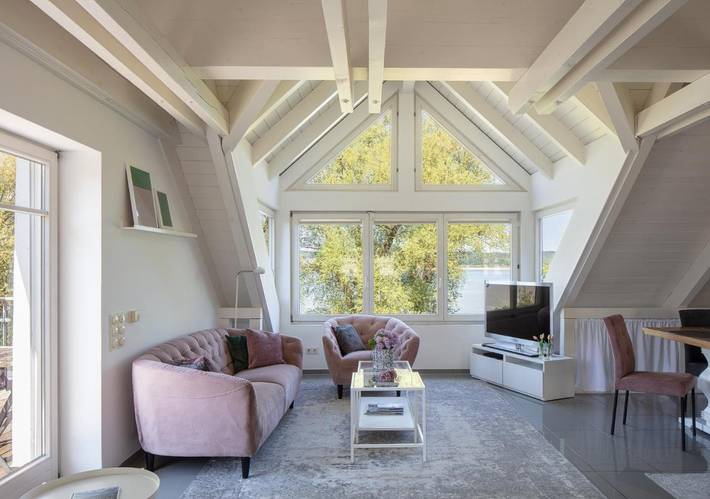 Ferienwohnung für 5 Personen, mit Garten und Seeblick sowie Ausblick - 1