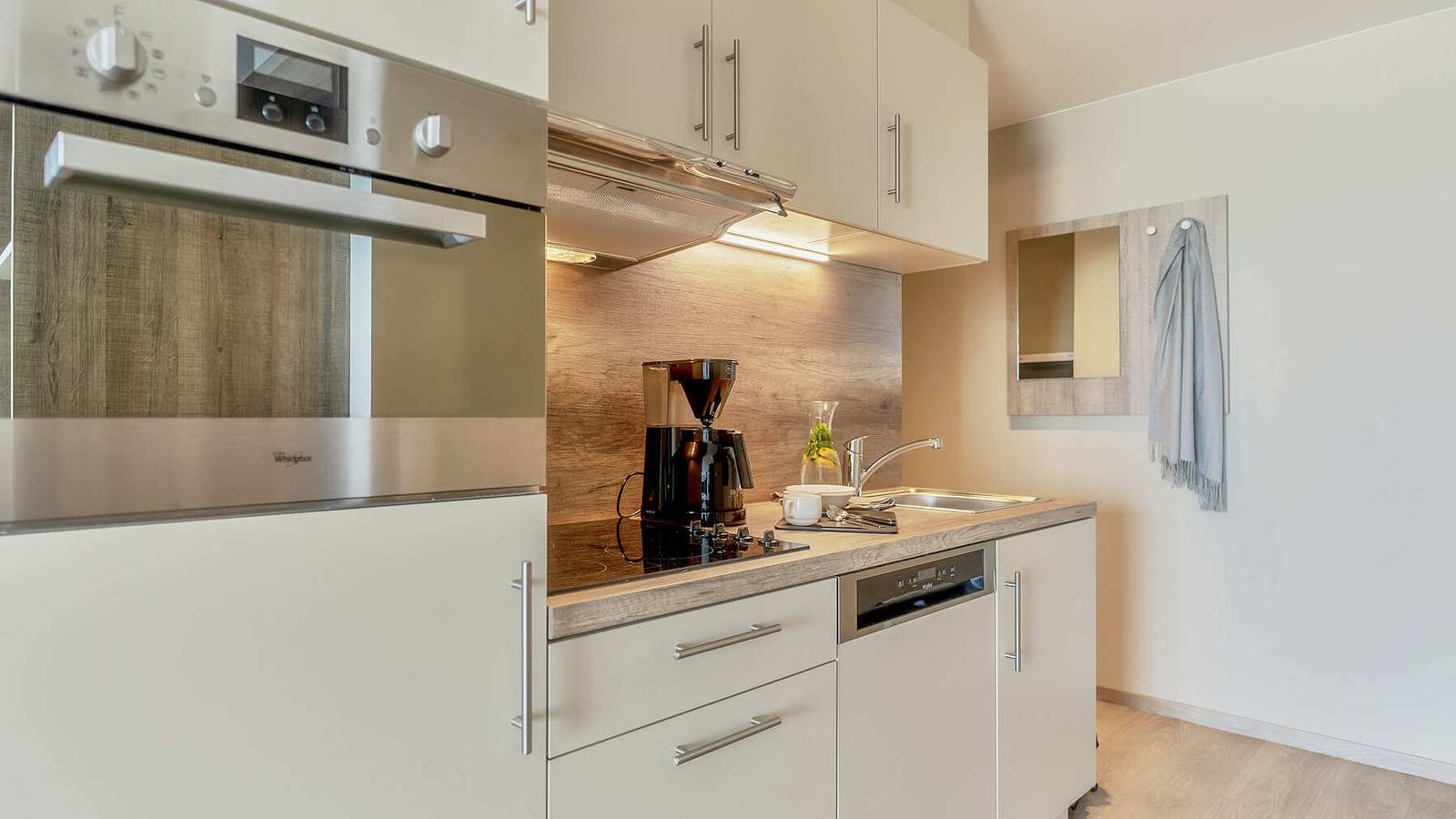 Holiday Suites Blankenberge — Suite with sea view | 4p in Blankenberge, Belgian Coast