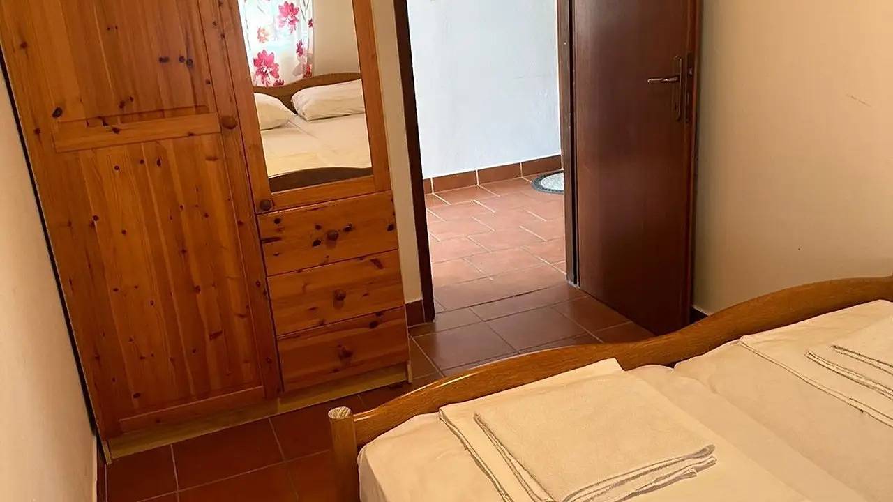 Ganze Ferienwohnung, Ferienwohnung für 6 Personen (39 m²) in Metajna in Metajna, Pag