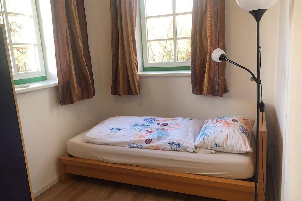 Ganze Wohnung, Wohnung in Dreveskirchen mit Kleinem Garten in Blowatz, Neuburg