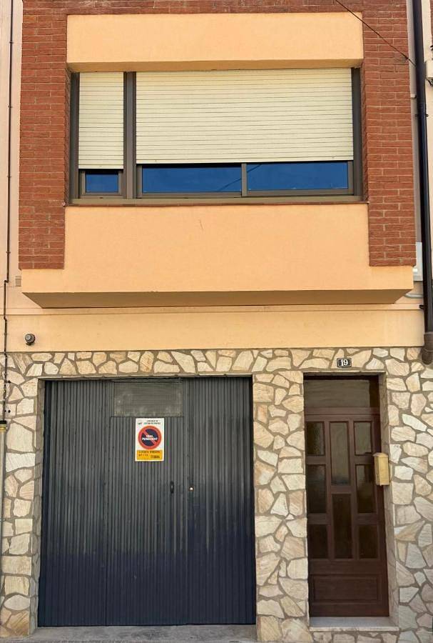 Apartamento de vacaciones para 4 personas, con vistas y balcón, Familias con niños en Conca de Barberà - 2