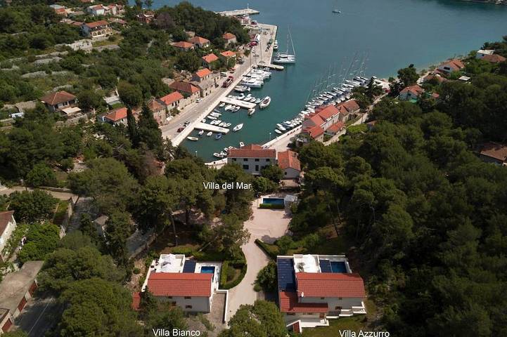 Villa del Mar · Luxusvilla mit Pool & Garten in Šolta (Split-Dalmatien), Rogac