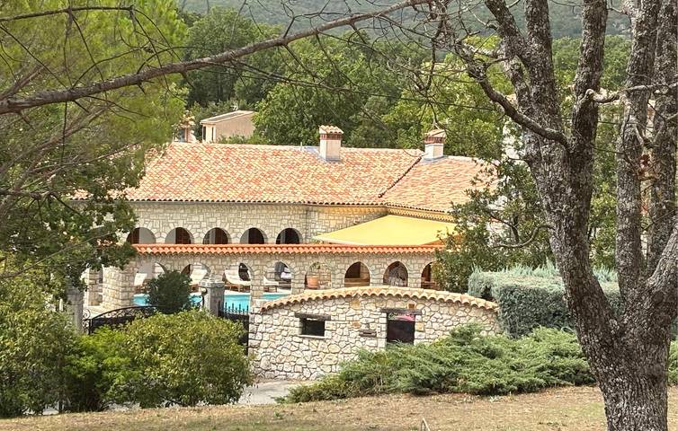 Casa de vacaciones para 14 personas, con terraza y piscina - 1