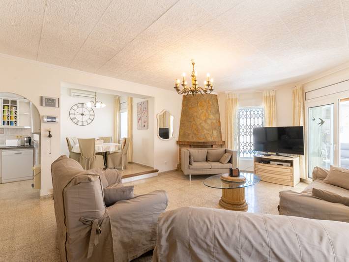 Ferienhaus für 7 Personen, mit Garten und Terrasse sowie Pool, mit Haustier in Empuriabrava - 3