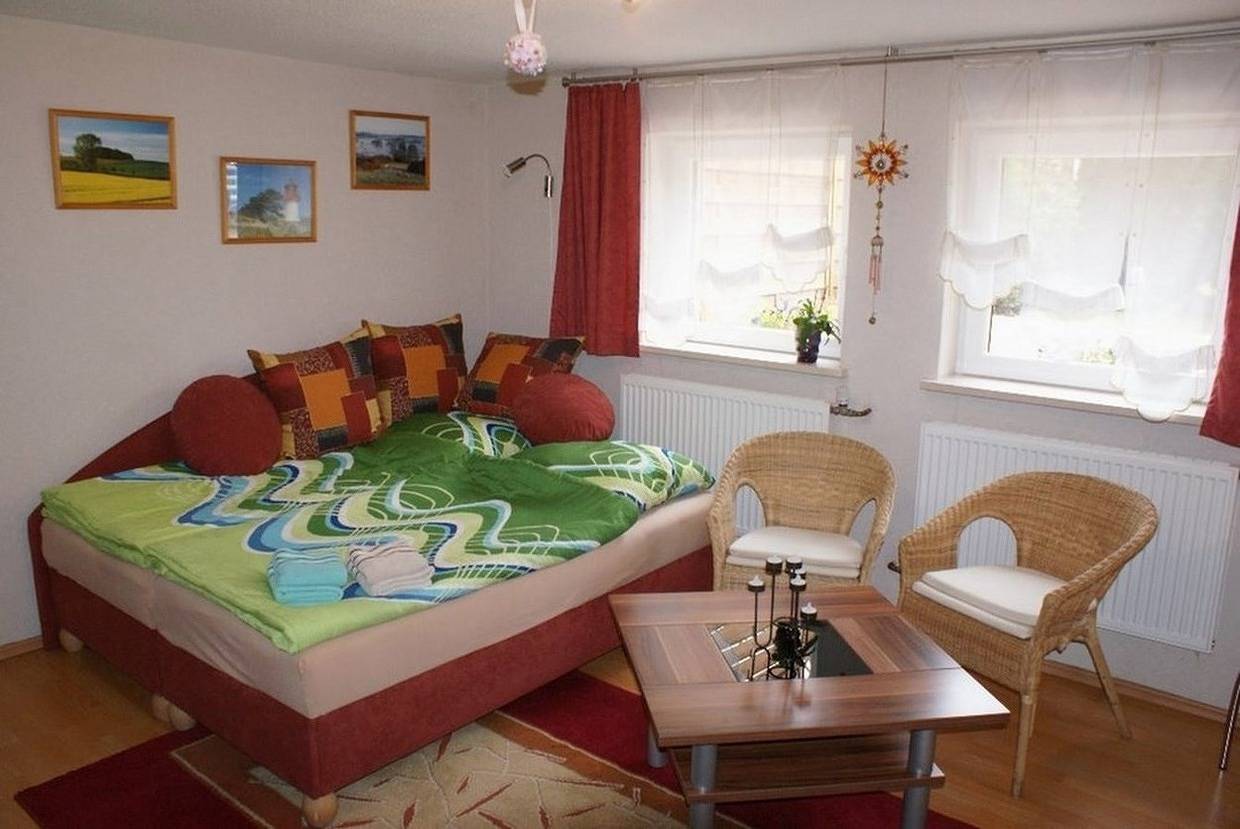 Ganze Ferienwohnung, Segler Souterrainwohnung in Wismar, Nordwestmecklenburg (Wismar und Umgebung)