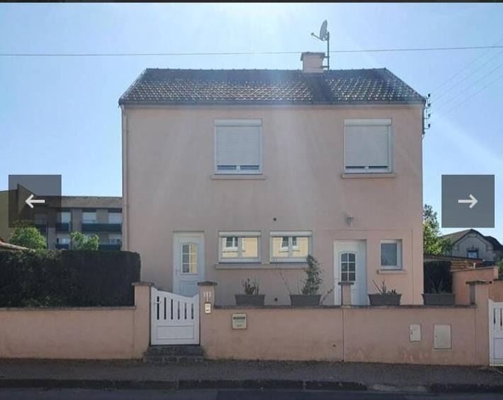 Gîte pour 6 personnes, avec jardin et vue à Lapalisse - 2