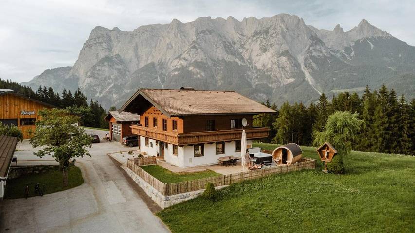 Gîte pour 13 personnes, avec sauna ainsi que vue et jardin à Werfen - 3