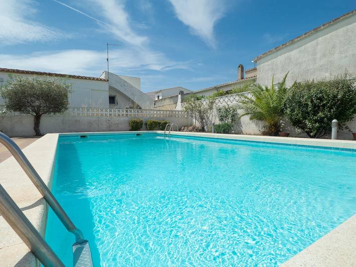Villa pour 4 personnes, avec vue ainsi que terrasse et jardin, animaux acceptés à L'Escala - 3