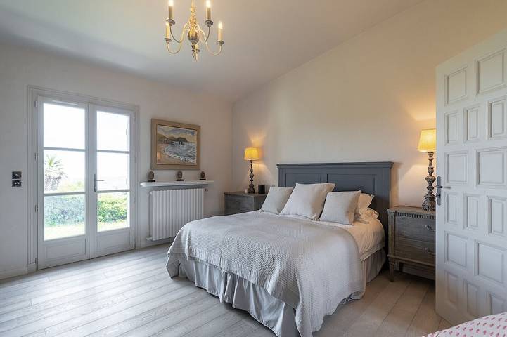 Location de vacances pour 8 personnes, avec jardin et terrasse à Tanneron - 3