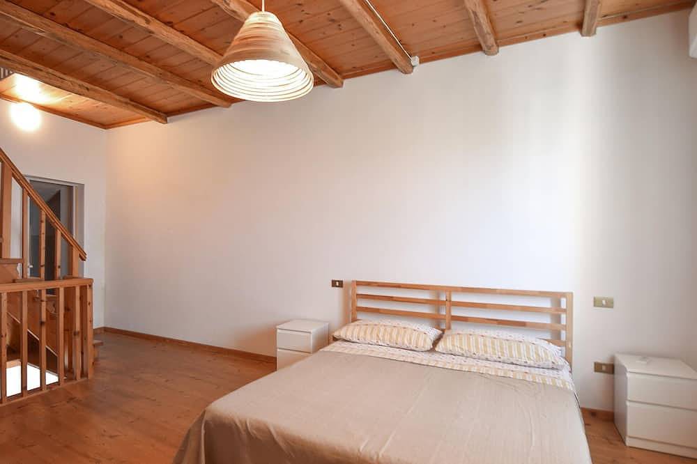 Awesome home in Motta San Giovanni in Motta San Giovanni, Reggio Calabria Province