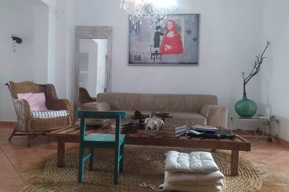 Cozy house in Petra 10 minutes from the Rafa Nadal Academy in Petra, Majorca Center