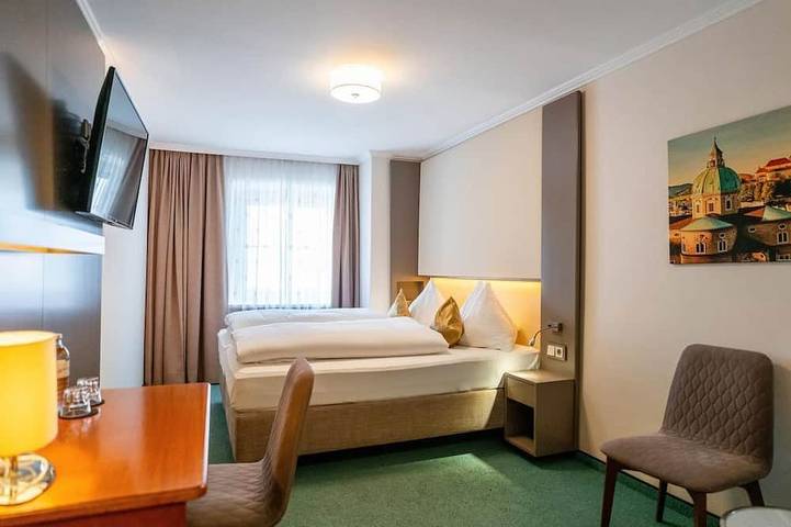 Ferienhaus für 2 Personen, mit Terrasse in Salzburg - 2