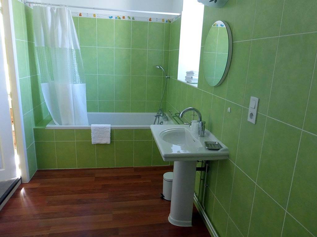 Le Bon Abri - Chambre Tilleul in Marigny (Jura), Jura Francais