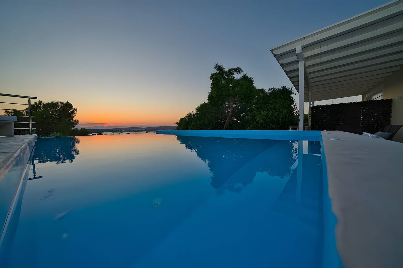 Ganze Wohnung, Apartment 'Heli View' mit Meerblick, Wlan und Klimaanlage in Porto Heli, Argolis