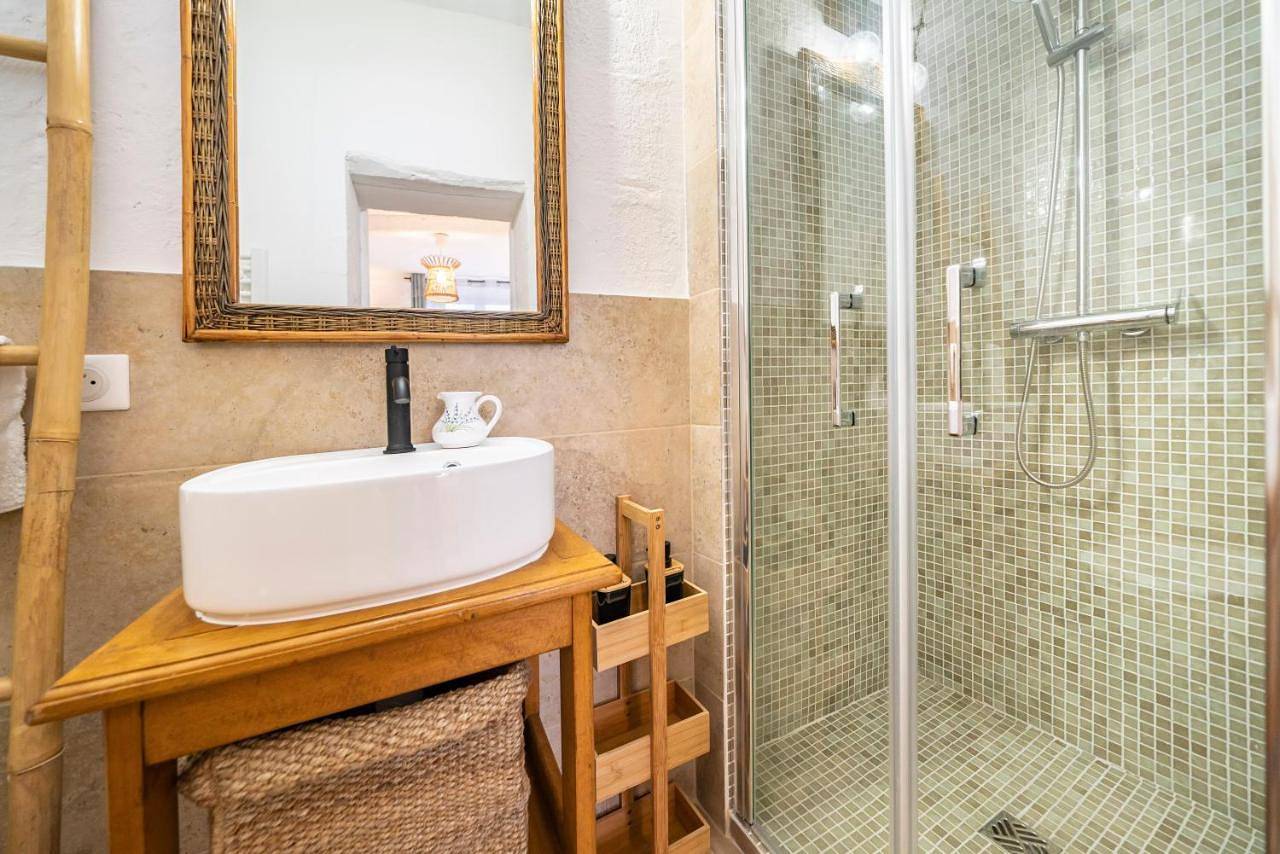 Appartement entier, One-Bedroom Apartment in Seillans, Région de Draguignan