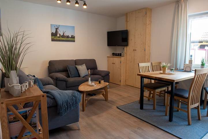 Ferienwohnung für 4 Personen, mit Terrasse und Garten in Greetsiel