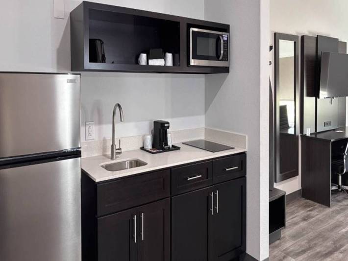 Ganze Wohnung, 1 Kingsize-Bett | Nichtraucherzimmer, Küche in Dallas, Dallas County