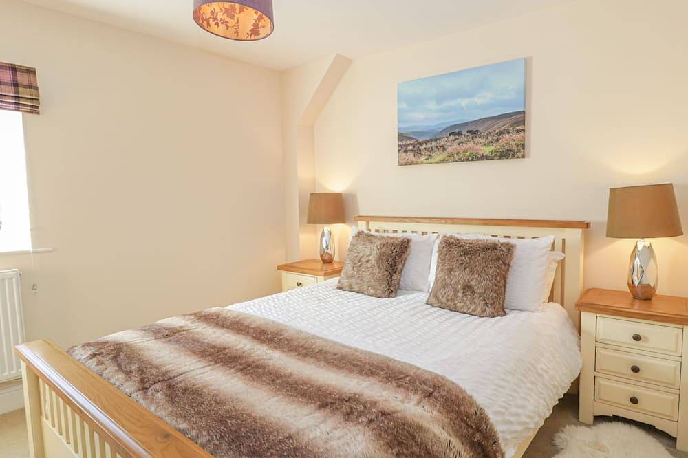 7 Malt House Court, family friendly, with a garden in Watchet in Watchet, Somerset