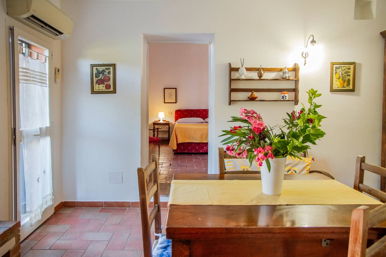 Apartamento entero, Apartamento 'Tramonto' con jardín privado, Wi-Fi y aire acondicionado in Grosseto, Maremma