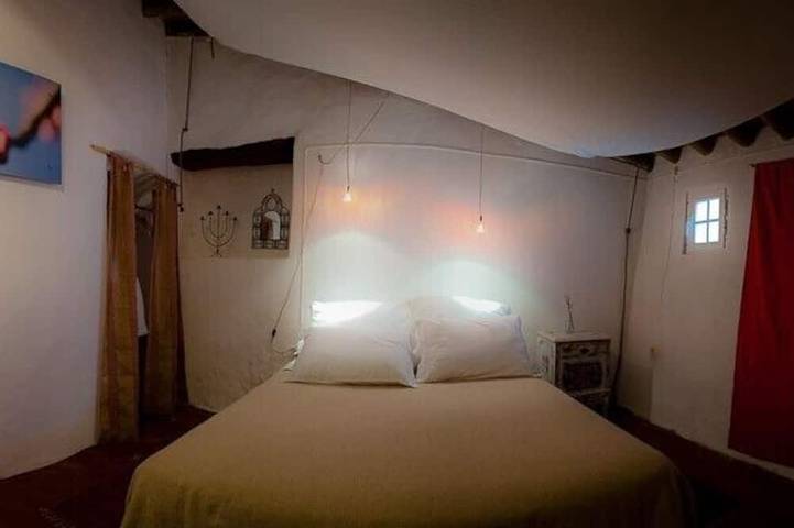 Gîte pour 6 personnes, avec jardin et terrasse, animaux acceptés à Borba - 2