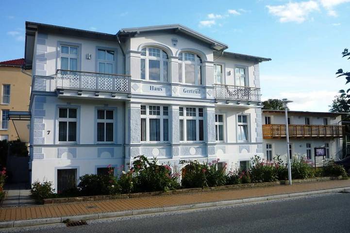 Villa für 3 Personen, mit Garten und Terrasse in Heringsdorf