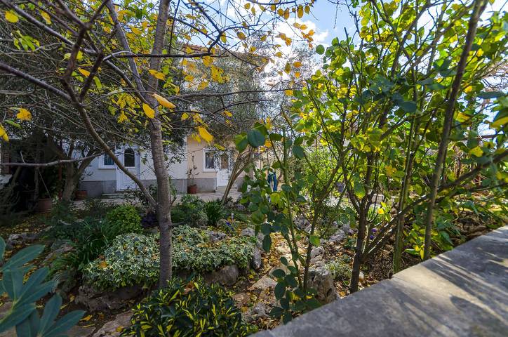 Gîte pour 8 personnes, avec terrasse à Trogir - 2