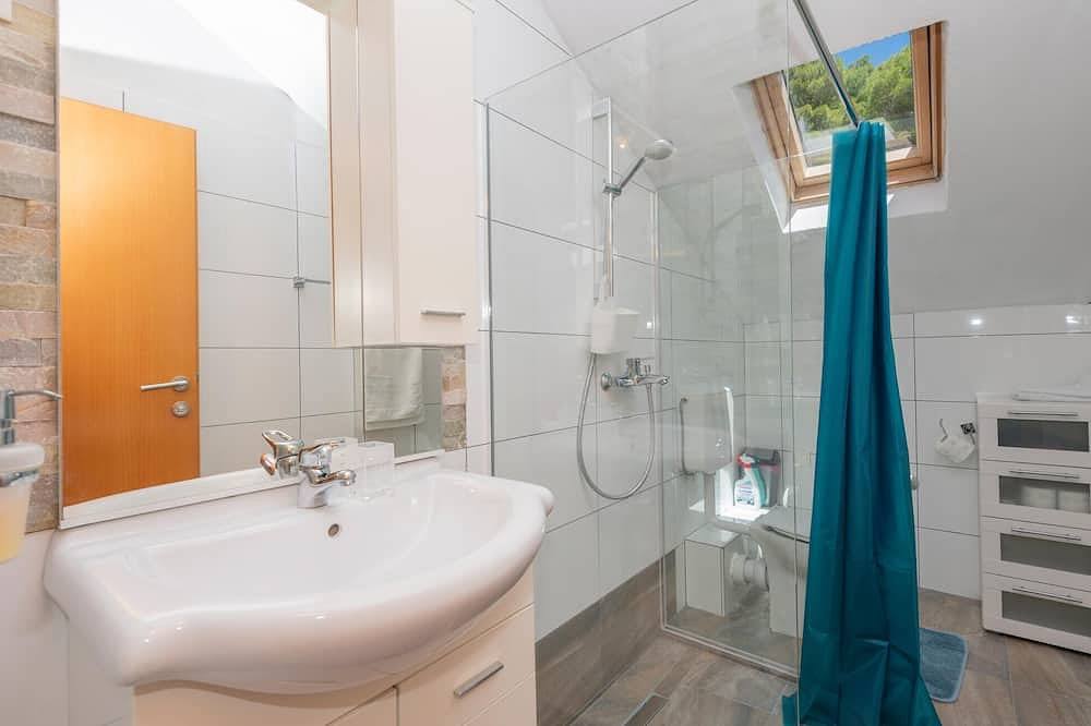 Entire apartment, Cozy apartment in Pucisca with Wifi in Pucisca, Brac