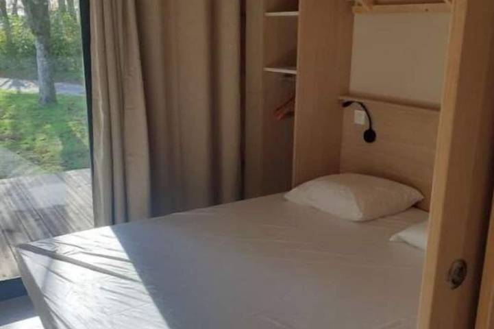 Gîte pour 6 personnes, avec terrasse à Le Guerno - 3