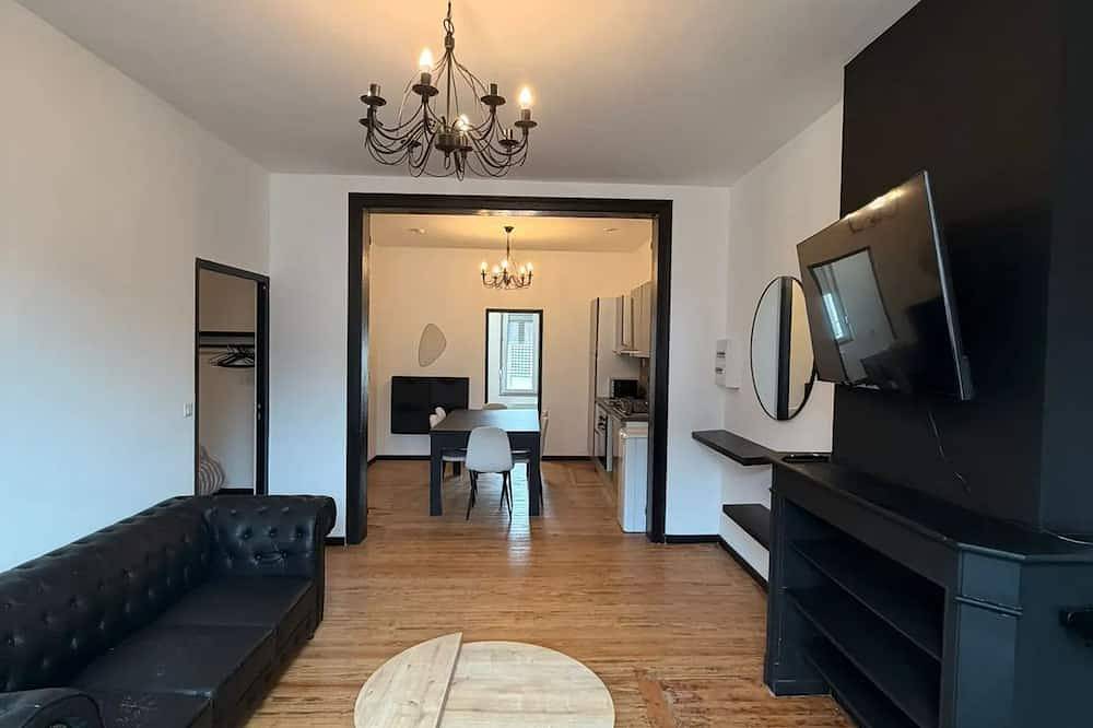 Entire apartment, Homerez - Apt Valenciennes in Valenciennes, Valenciennes region