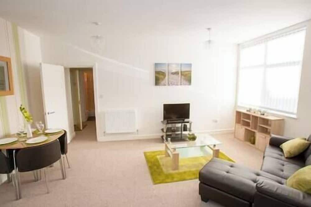 Entire apartment, Comfortable Swindon 1 bedroom Town Centre Apartment, Free Parking in Swindon, North Wessex Downs