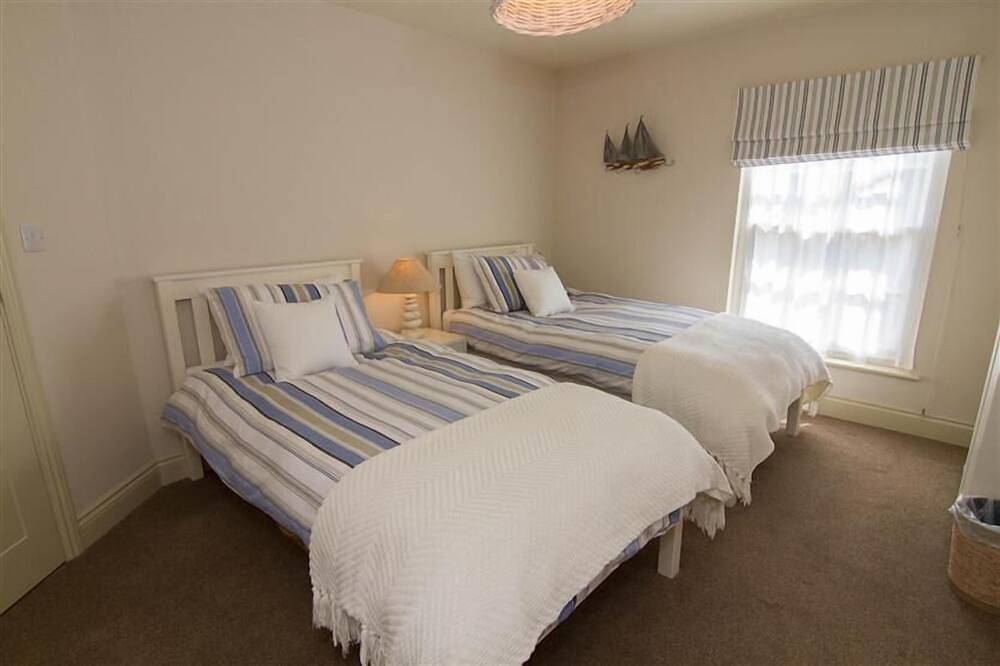 Neptune Cottage, Old Hunstanton, Norfolk in Old Hunstanton, Norfolk Coast